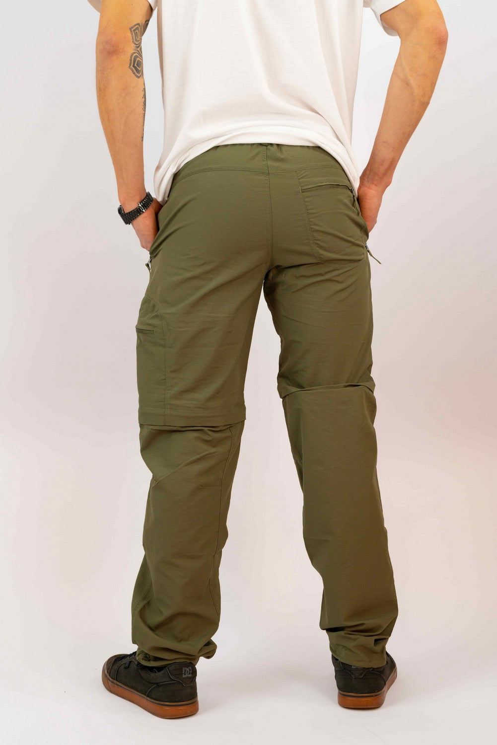 Pantalón Outdoor Convertible Bolsillo En Una Pierna Y En Trasero